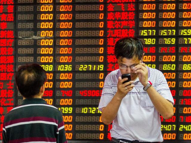 新能源A股：纠结！市场又没方向了，反弹见顶了吗？图