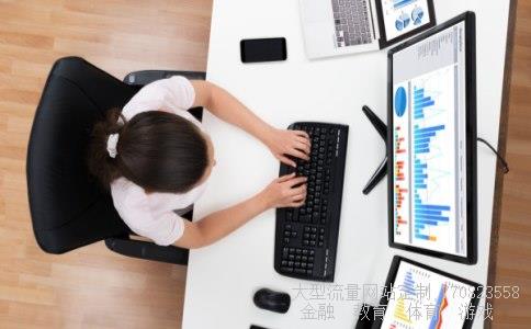 （衣阁里拉这个牌子的衣服怎么样?）衣阁里拉档次相关图