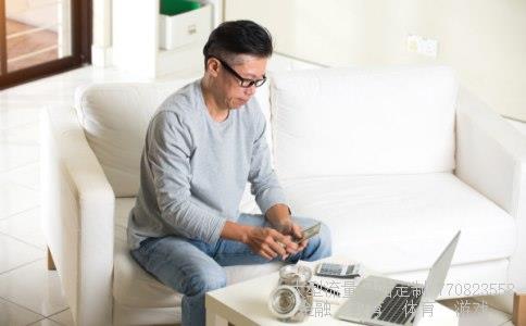 （港币100元正反面是什么图案）100港币图片相关图